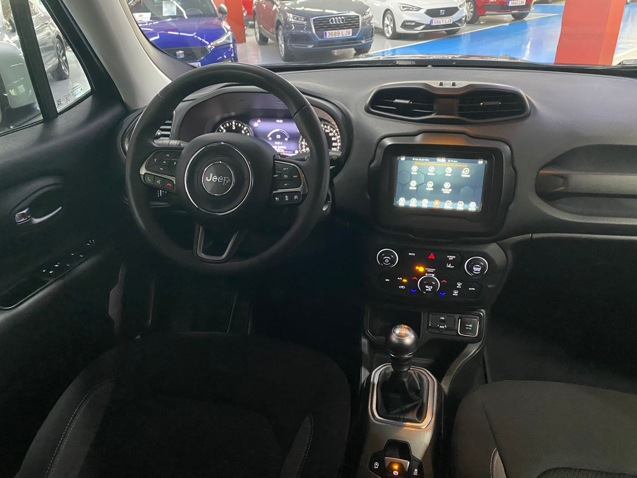Foto Jeep Renegade 11