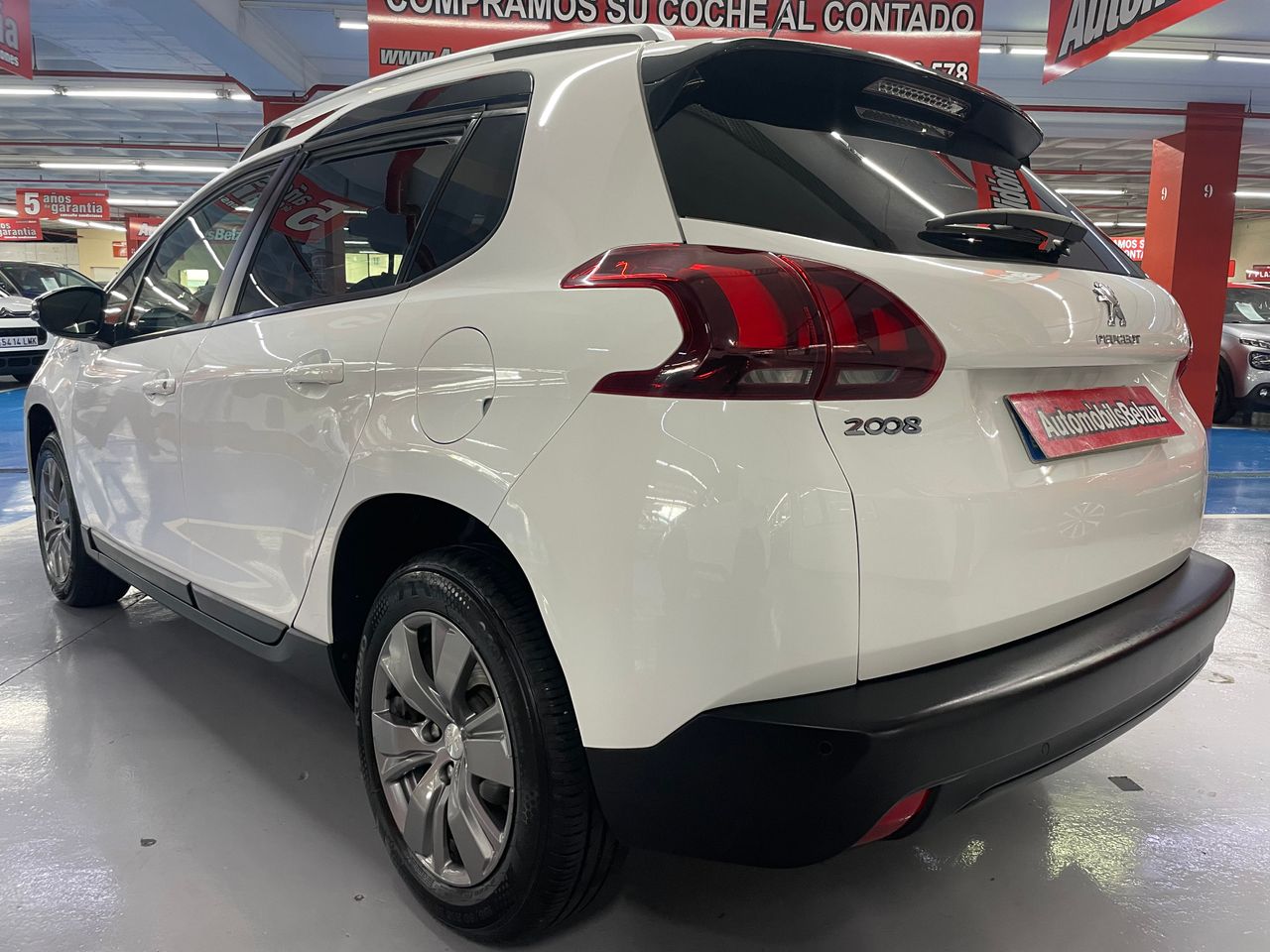 Foto Peugeot 2008 6