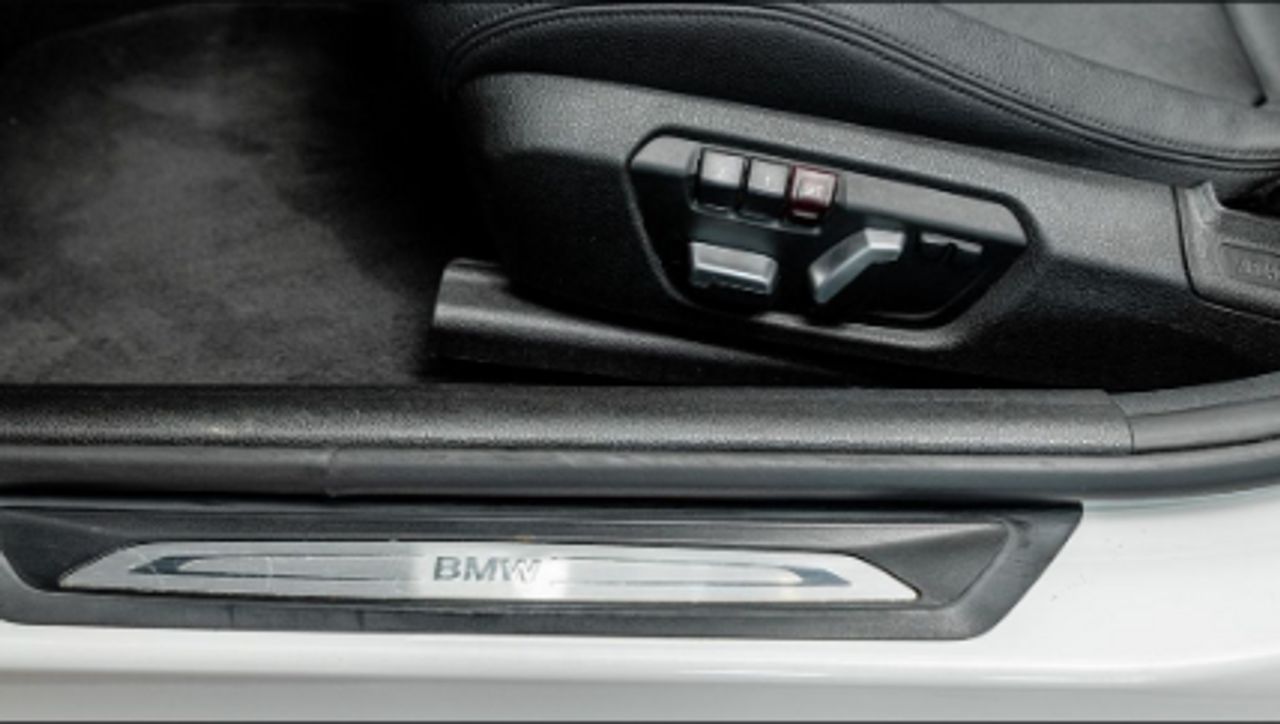 Foto BMW Serie 3 16