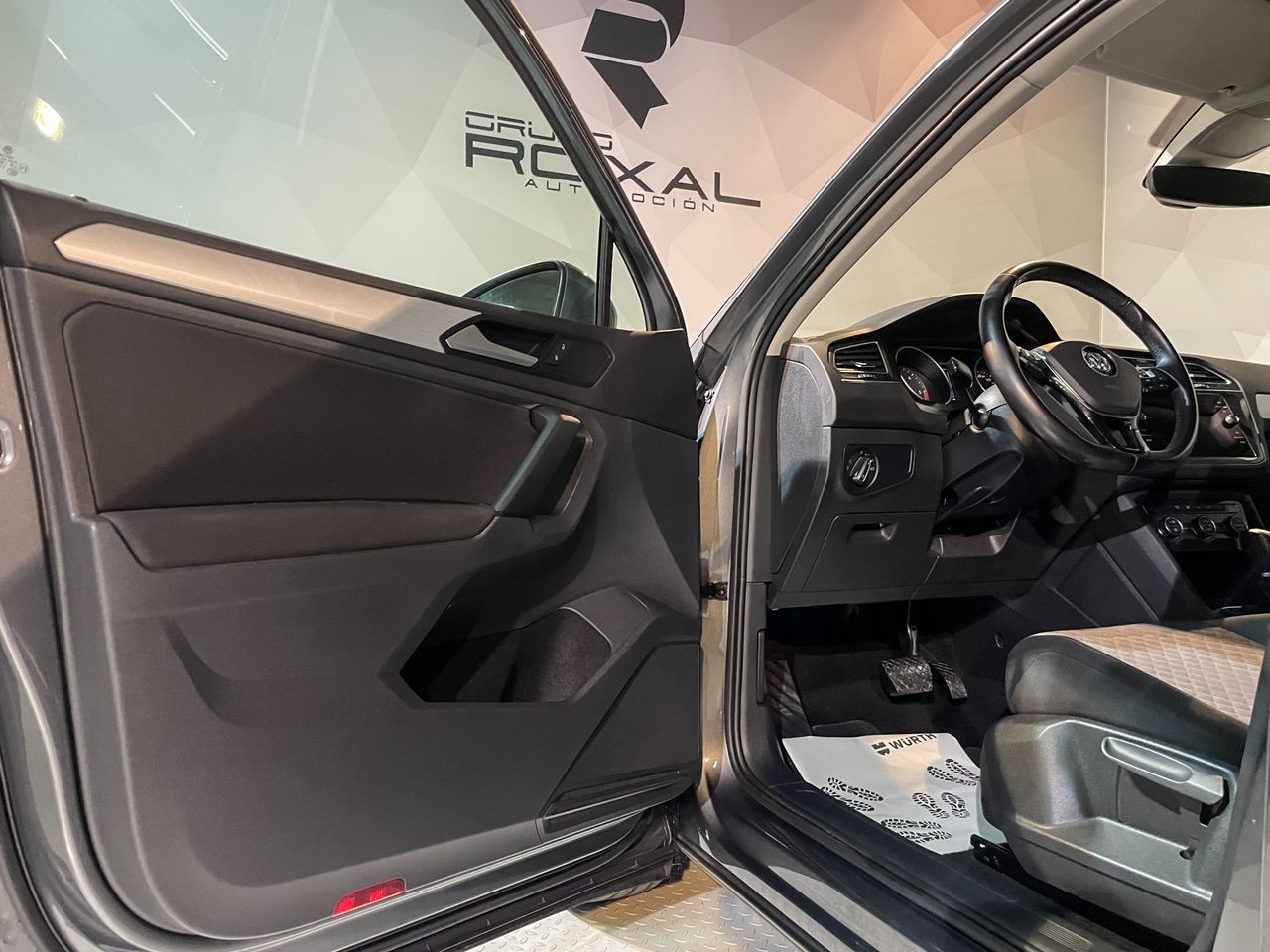 Foto Volkswagen Tiguan 13