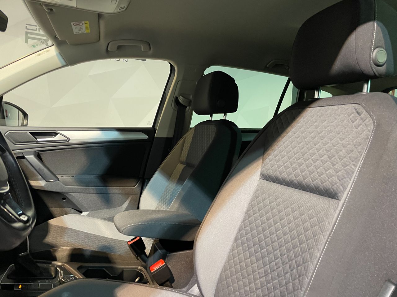 Foto Volkswagen Tiguan 15