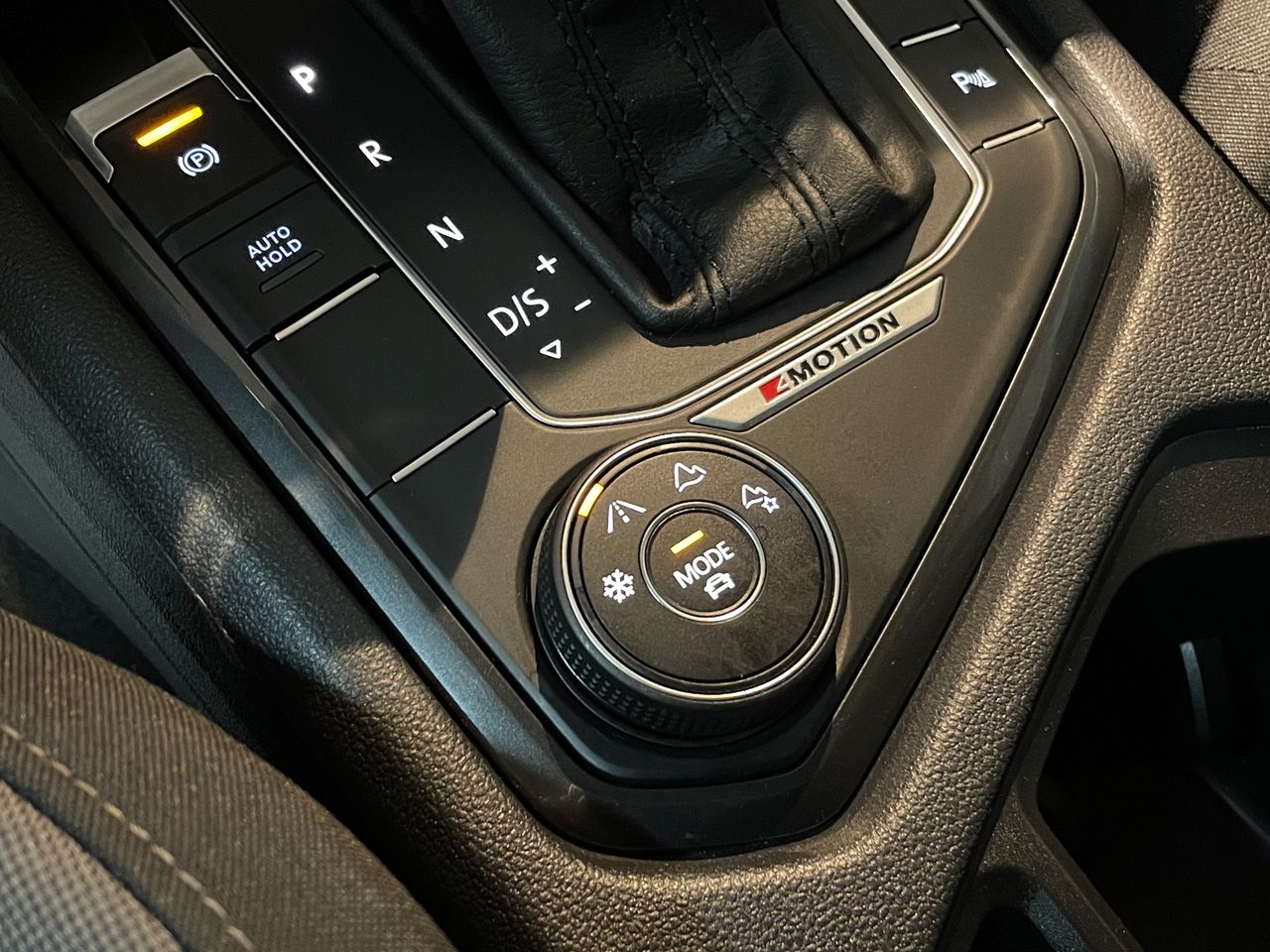 Foto Volkswagen Tiguan 25