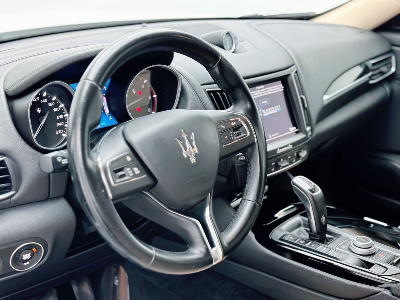 Foto Maserati Levante 3