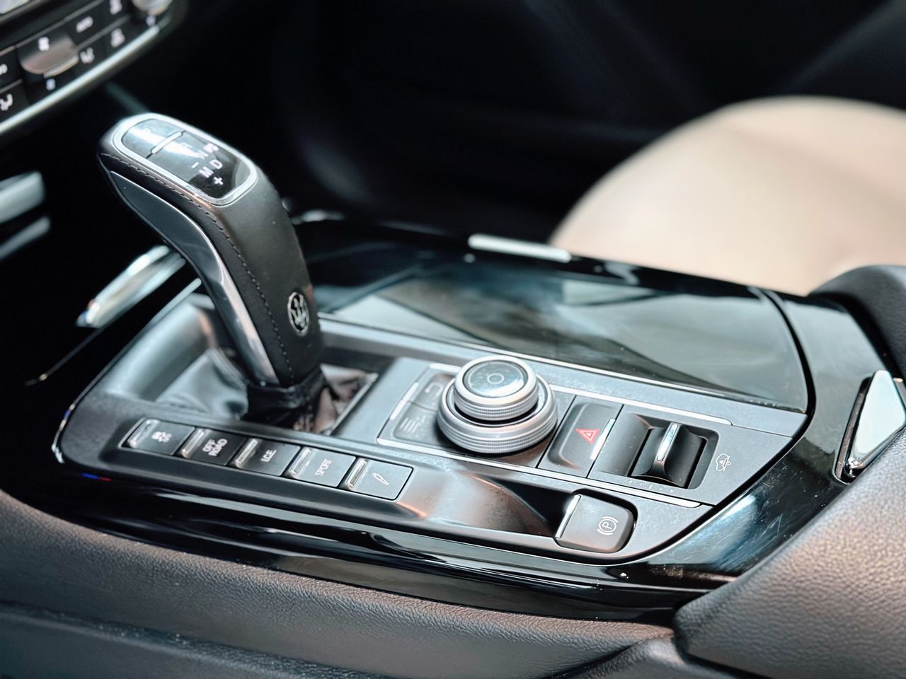 Foto Maserati Levante 6