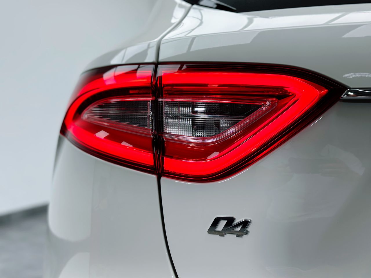 Foto Maserati Levante 32