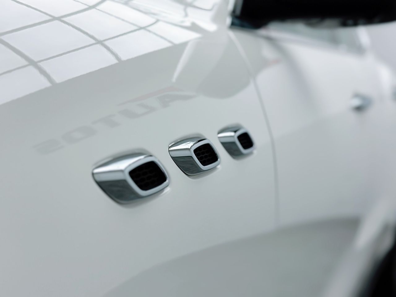 Foto Maserati Levante 35