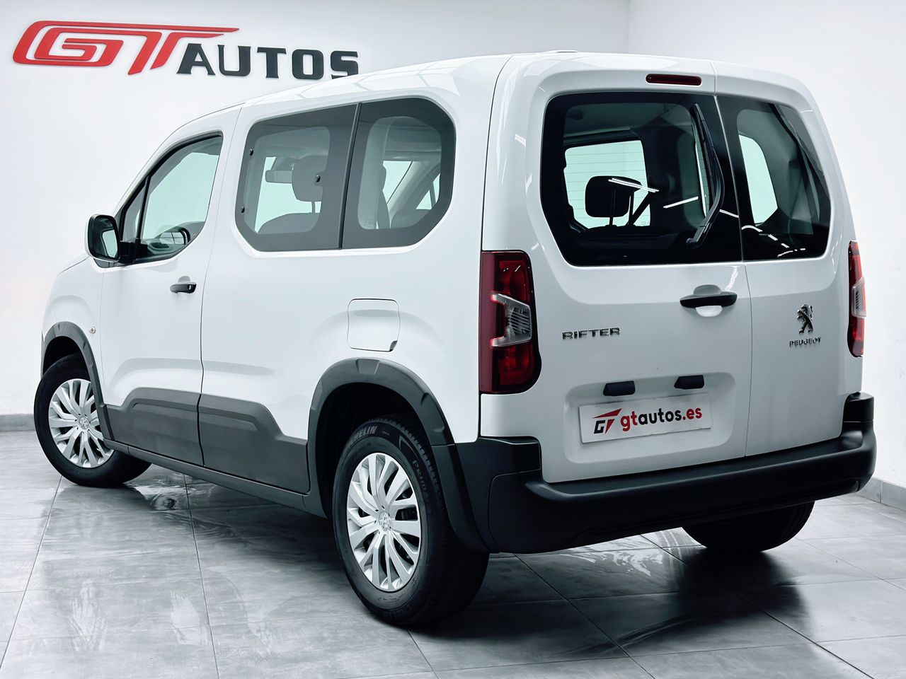 Foto Peugeot Rifter 1
