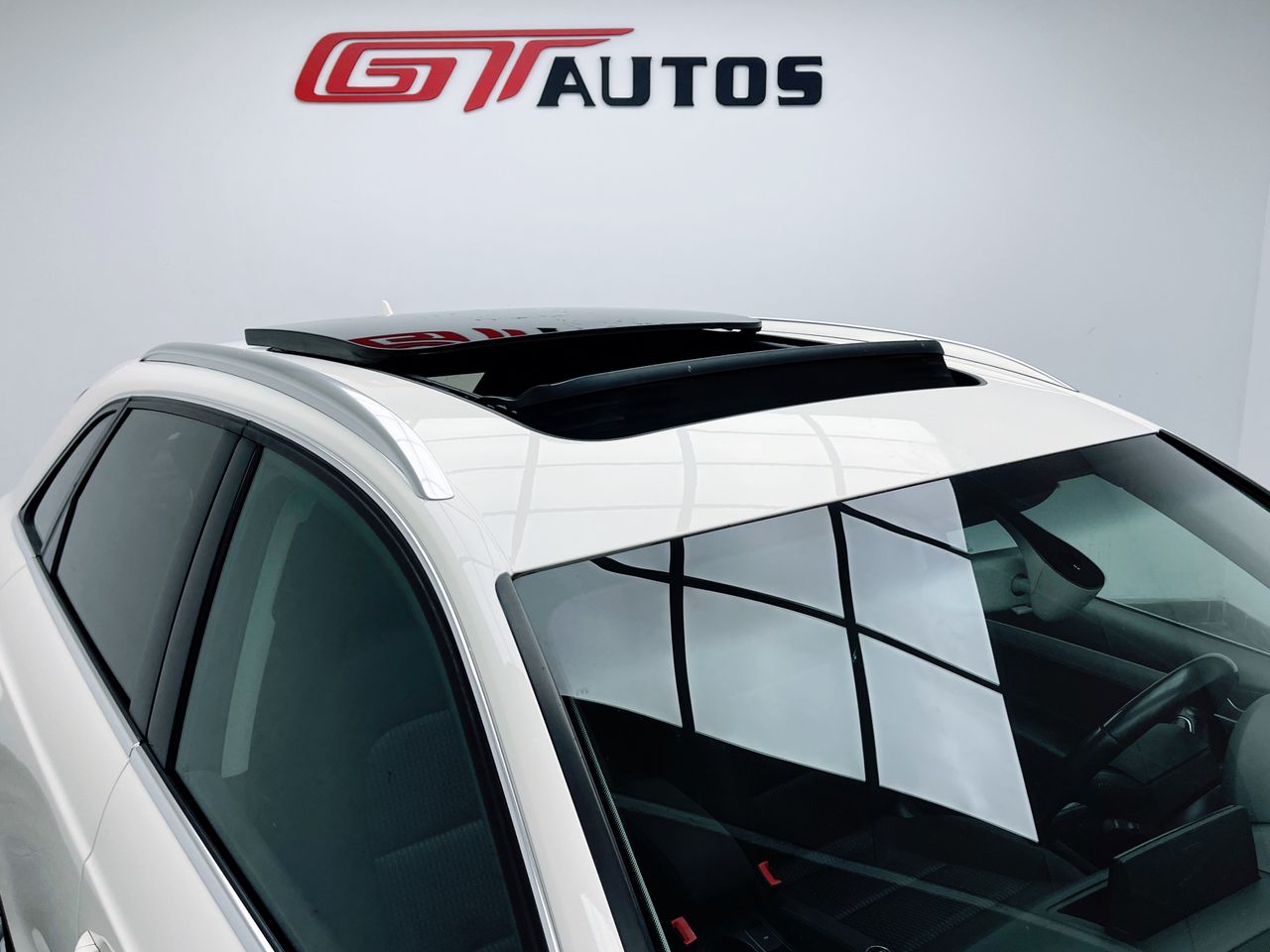 Foto Audi Q3 8