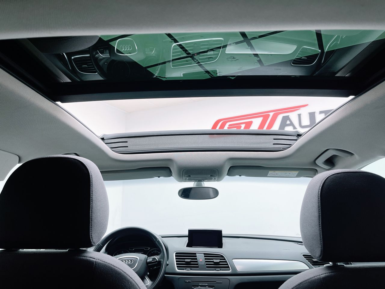 Foto Audi Q3 10