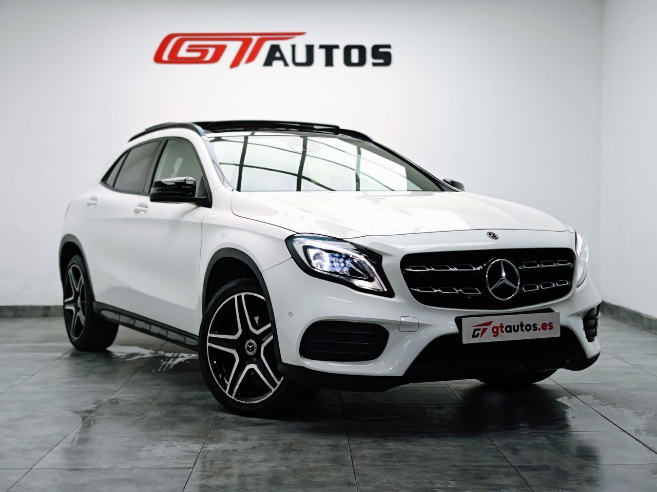 Foto Mercedes-Benz Clase GLA 1