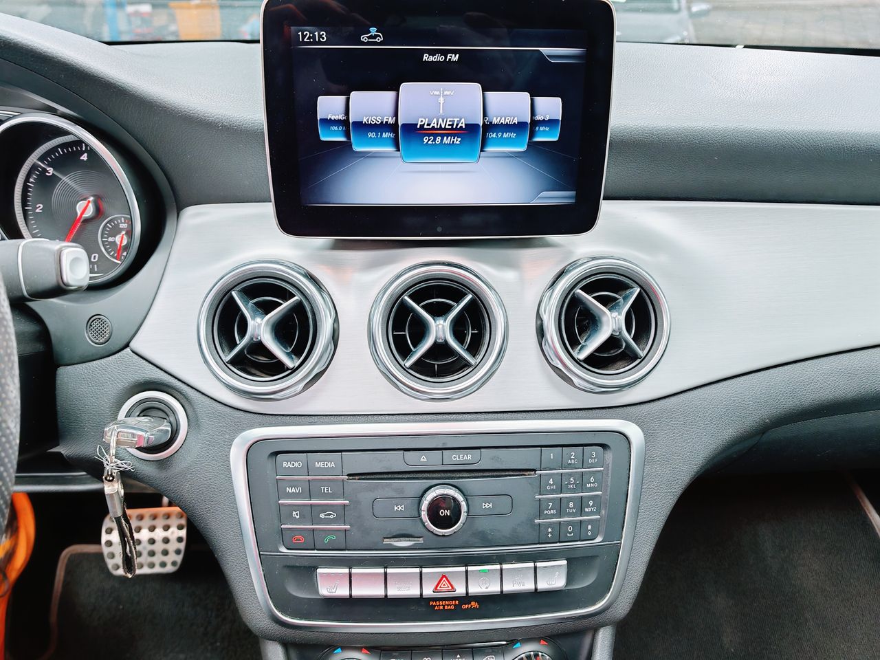 Foto Mercedes-Benz Clase GLA 19