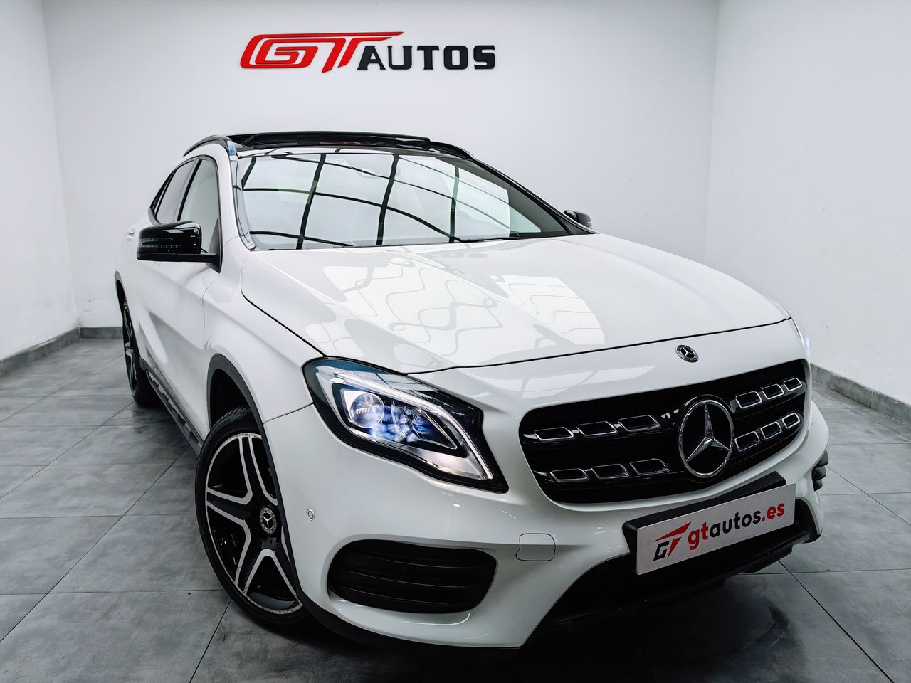 Foto Mercedes-Benz Clase GLA 33