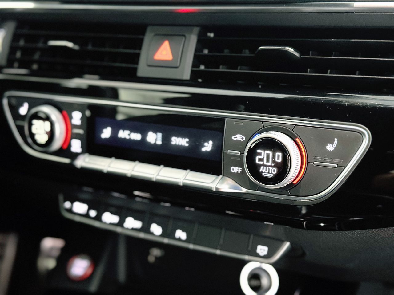 Foto Audi A4 26