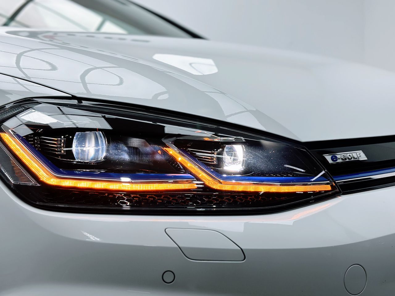 Foto Volkswagen Golf 16