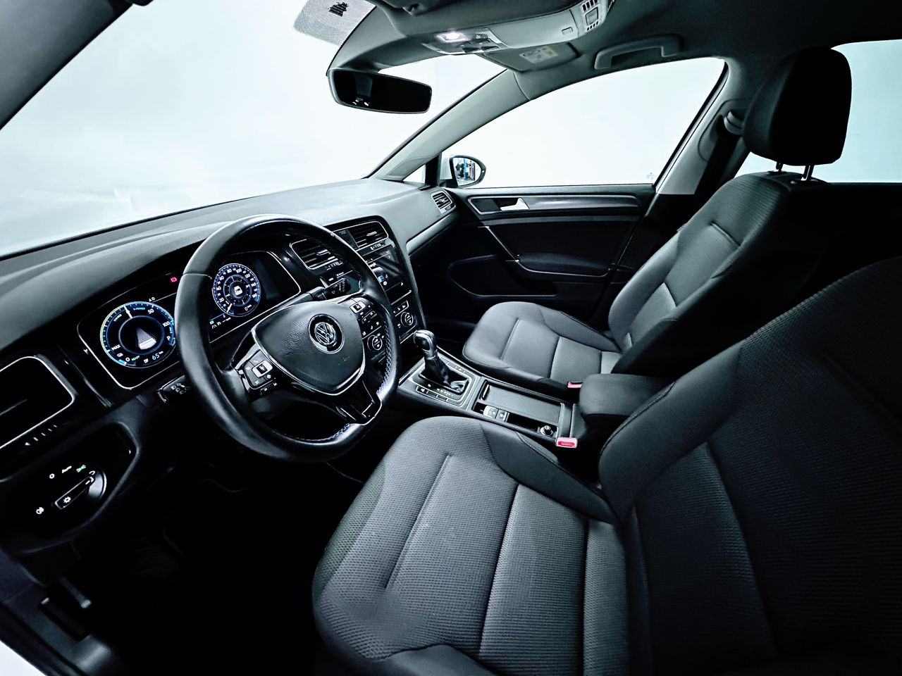 Foto Volkswagen Golf 26