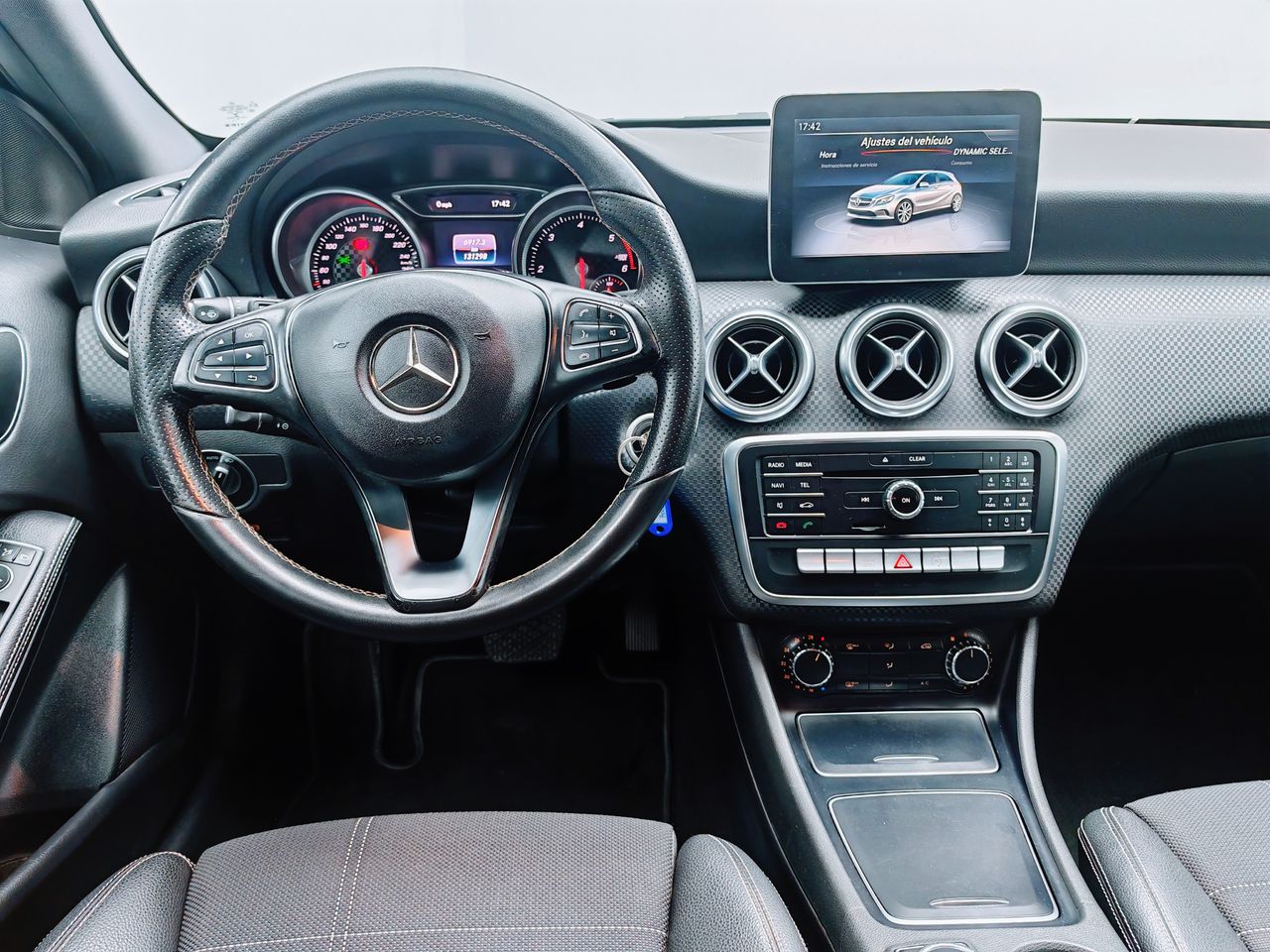 Foto Mercedes-Benz Clase A 14