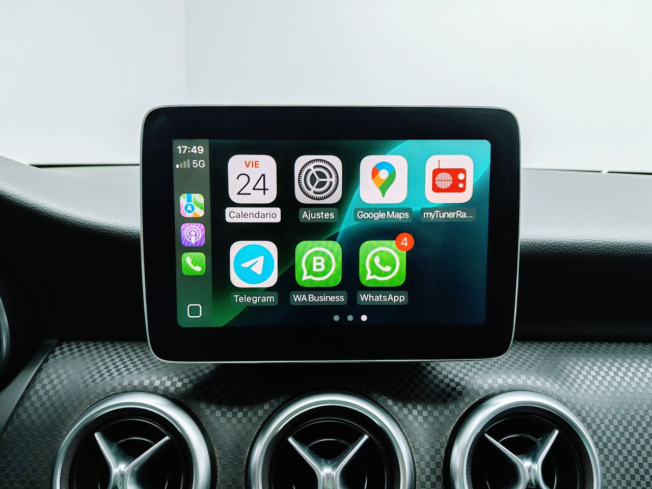Foto Mercedes-Benz Clase A 18