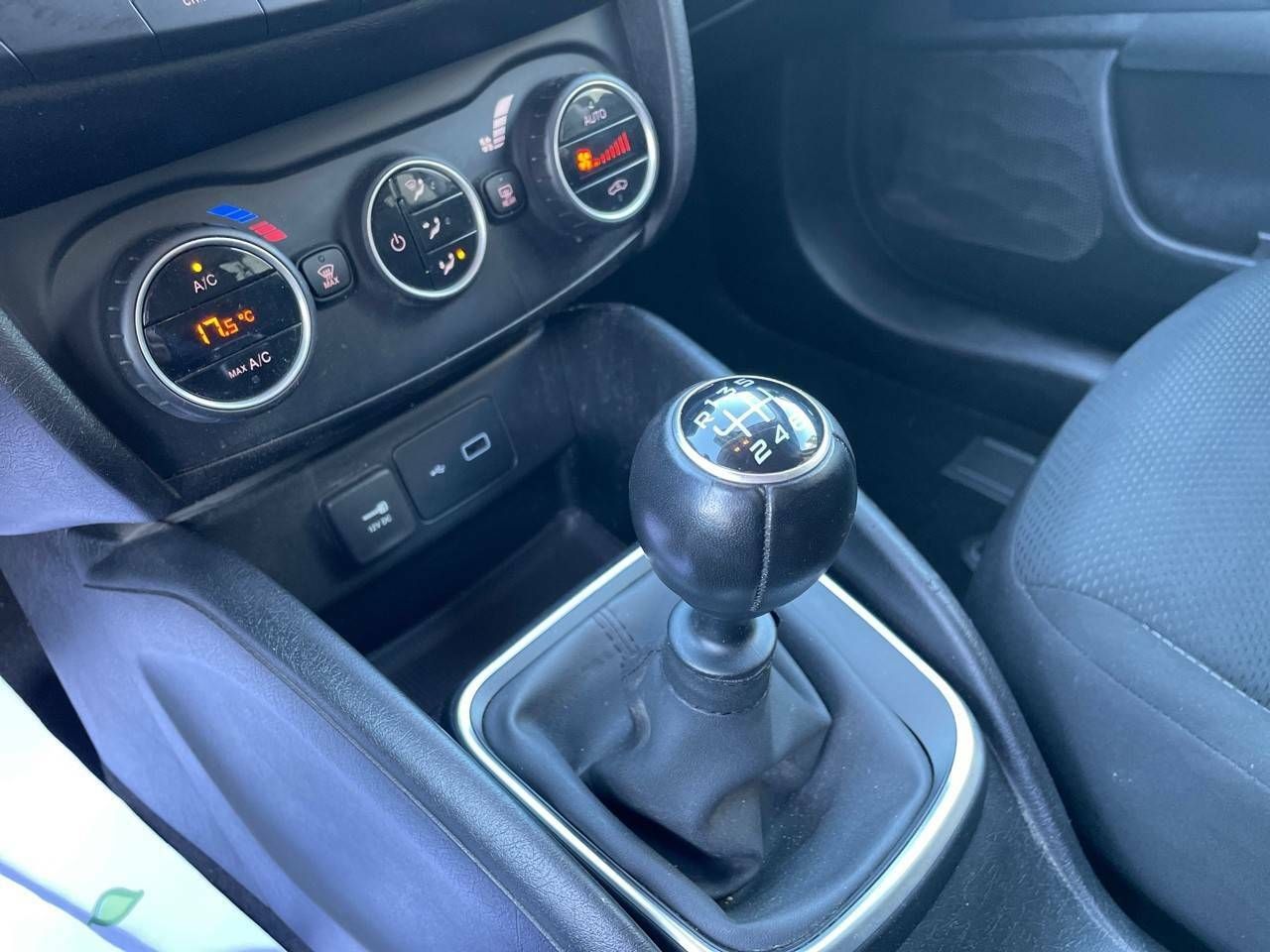 Foto Fiat Tipo 12