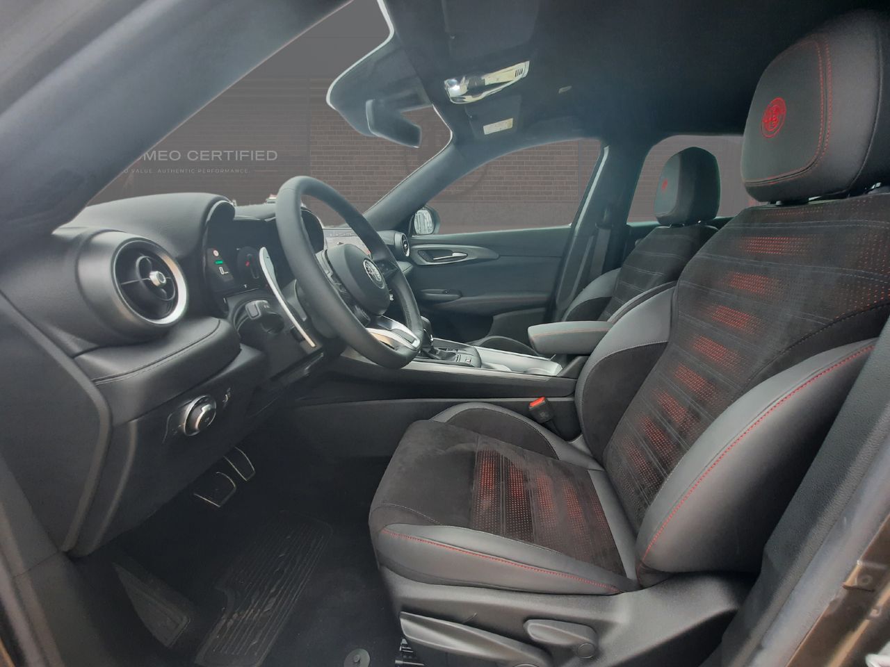 Foto Alfa Romeo Tonale 11