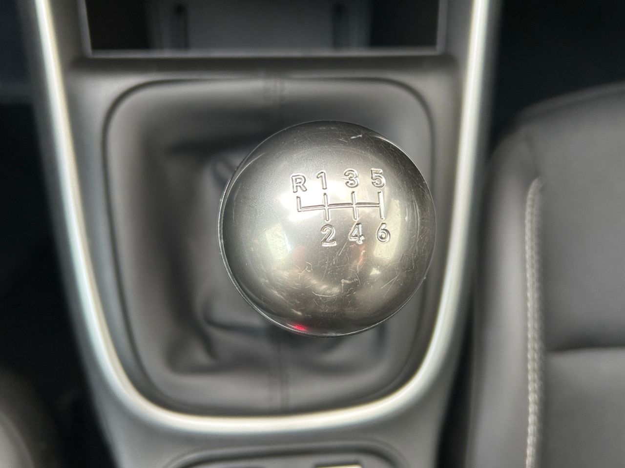 Foto Jeep Avenger 32