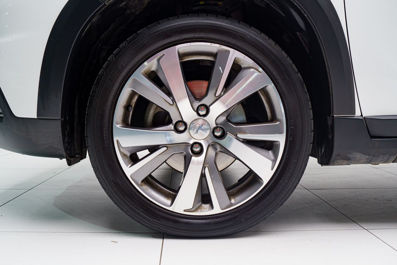 Foto Peugeot 2008 15