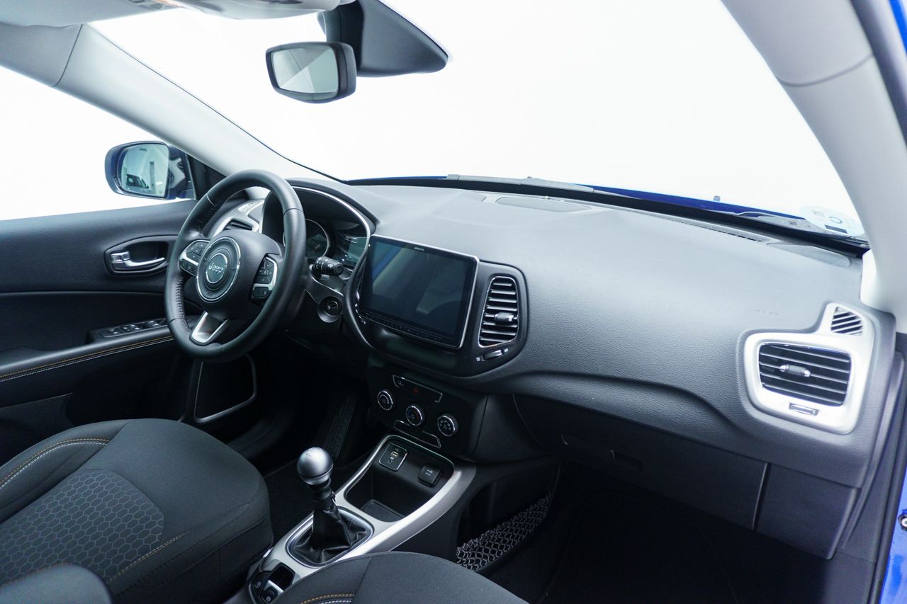 Foto Jeep Compass 17