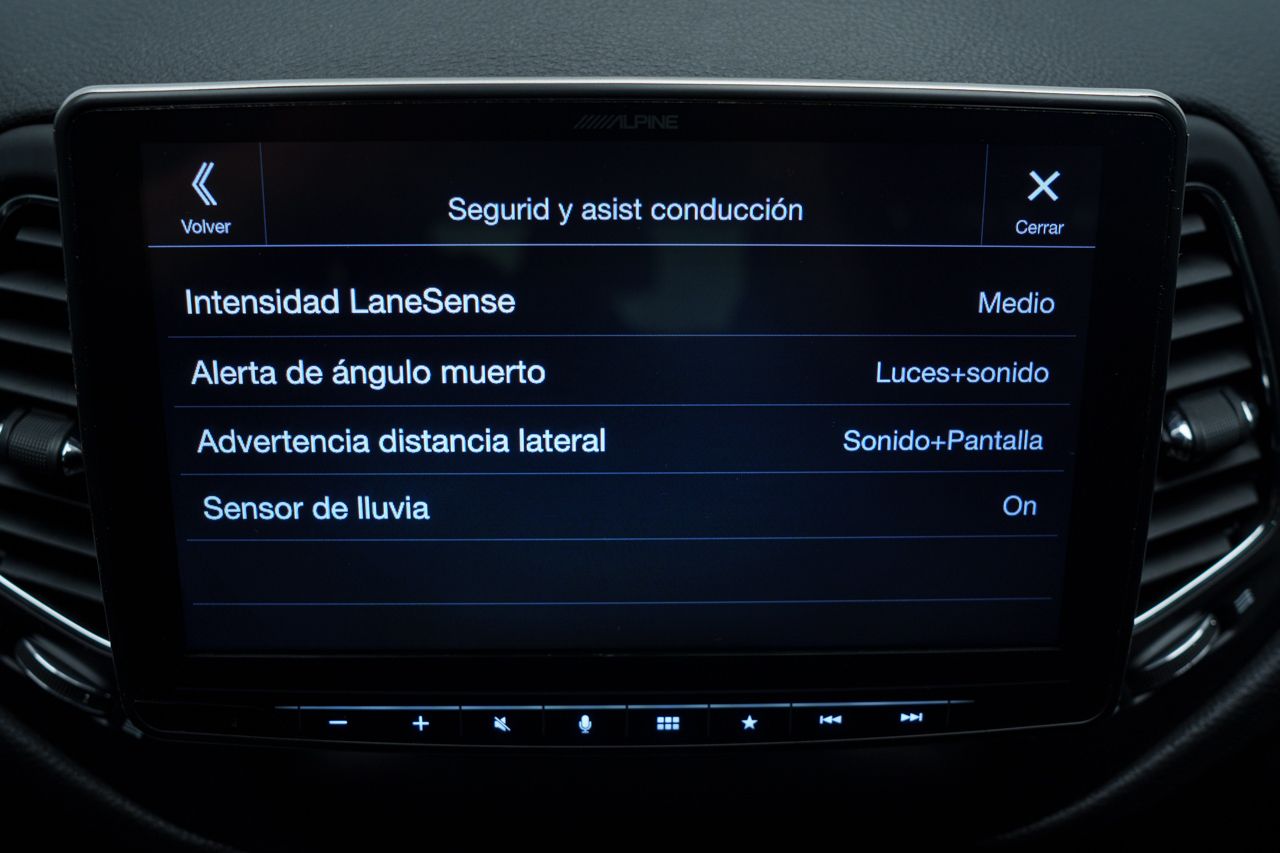 Foto Jeep Compass 29