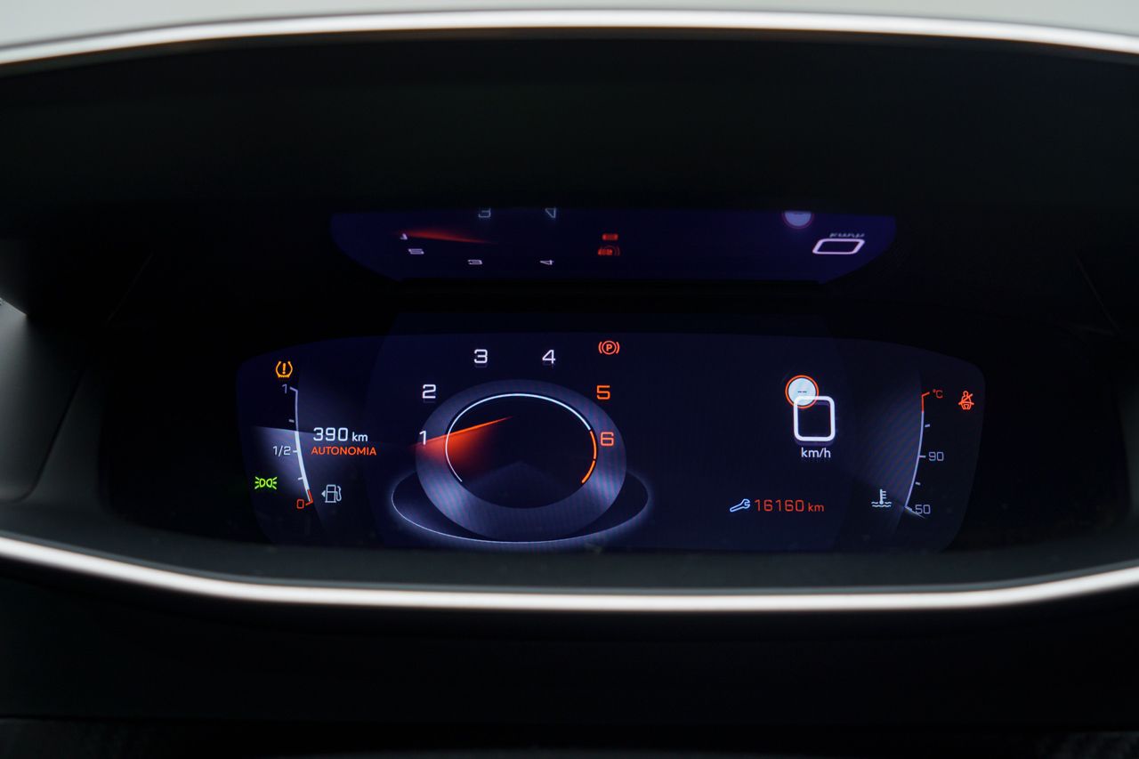 Foto Peugeot 2008 23