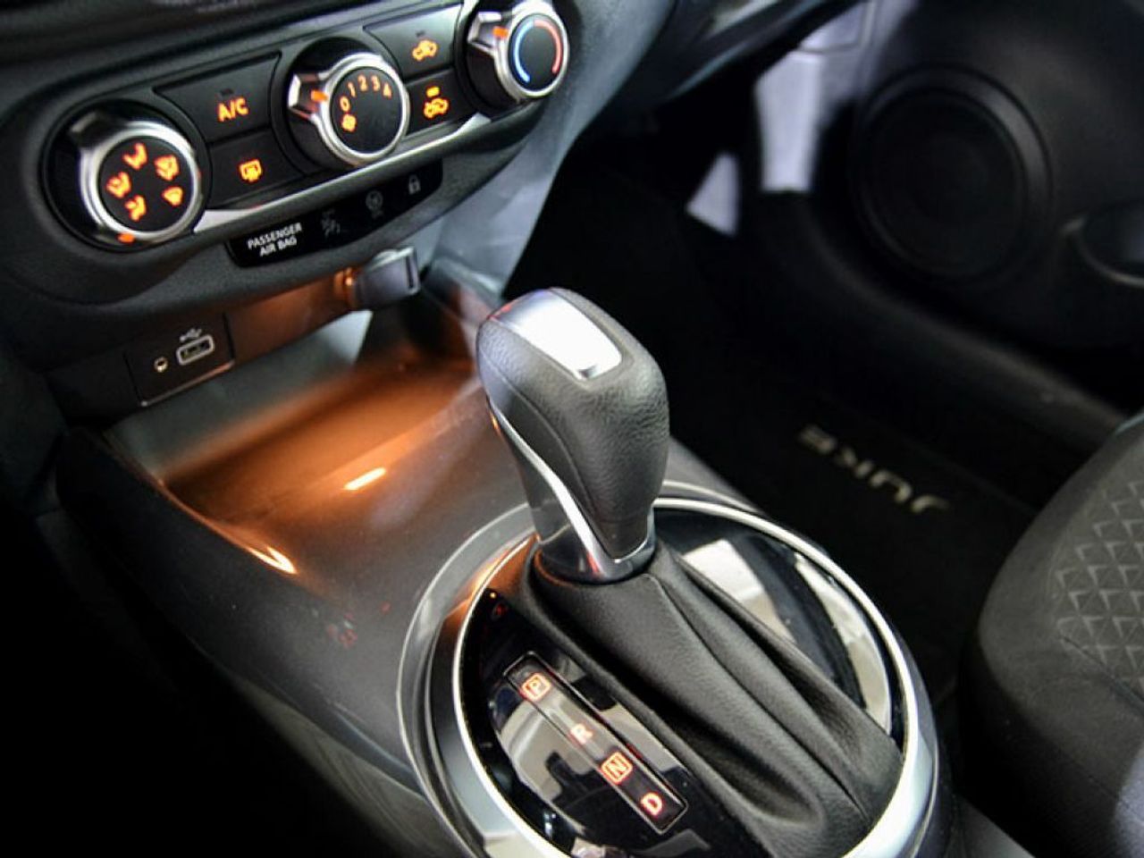 Foto Nissan Juke 27