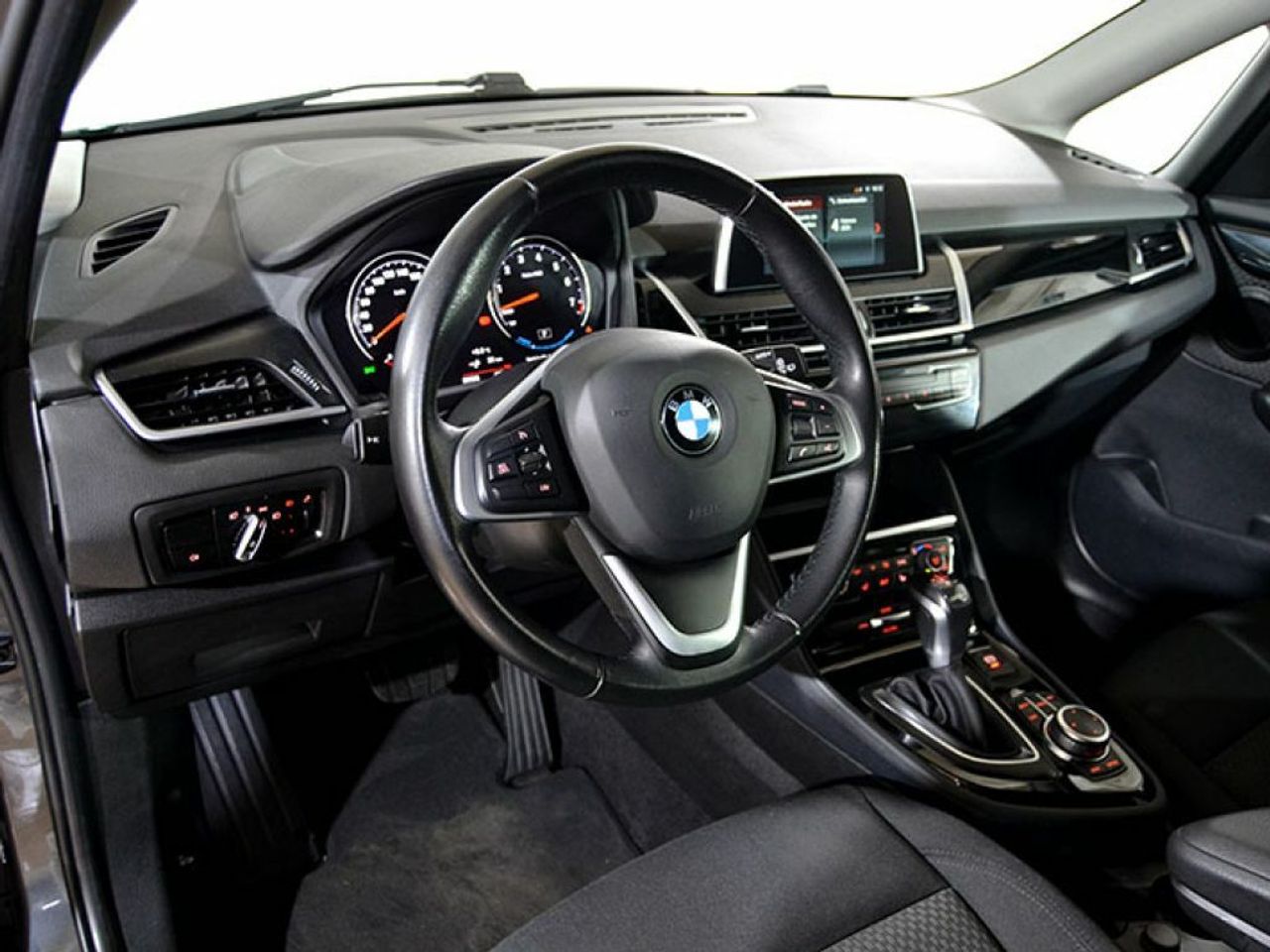 Foto BMW Serie 2 Active Tourer 11