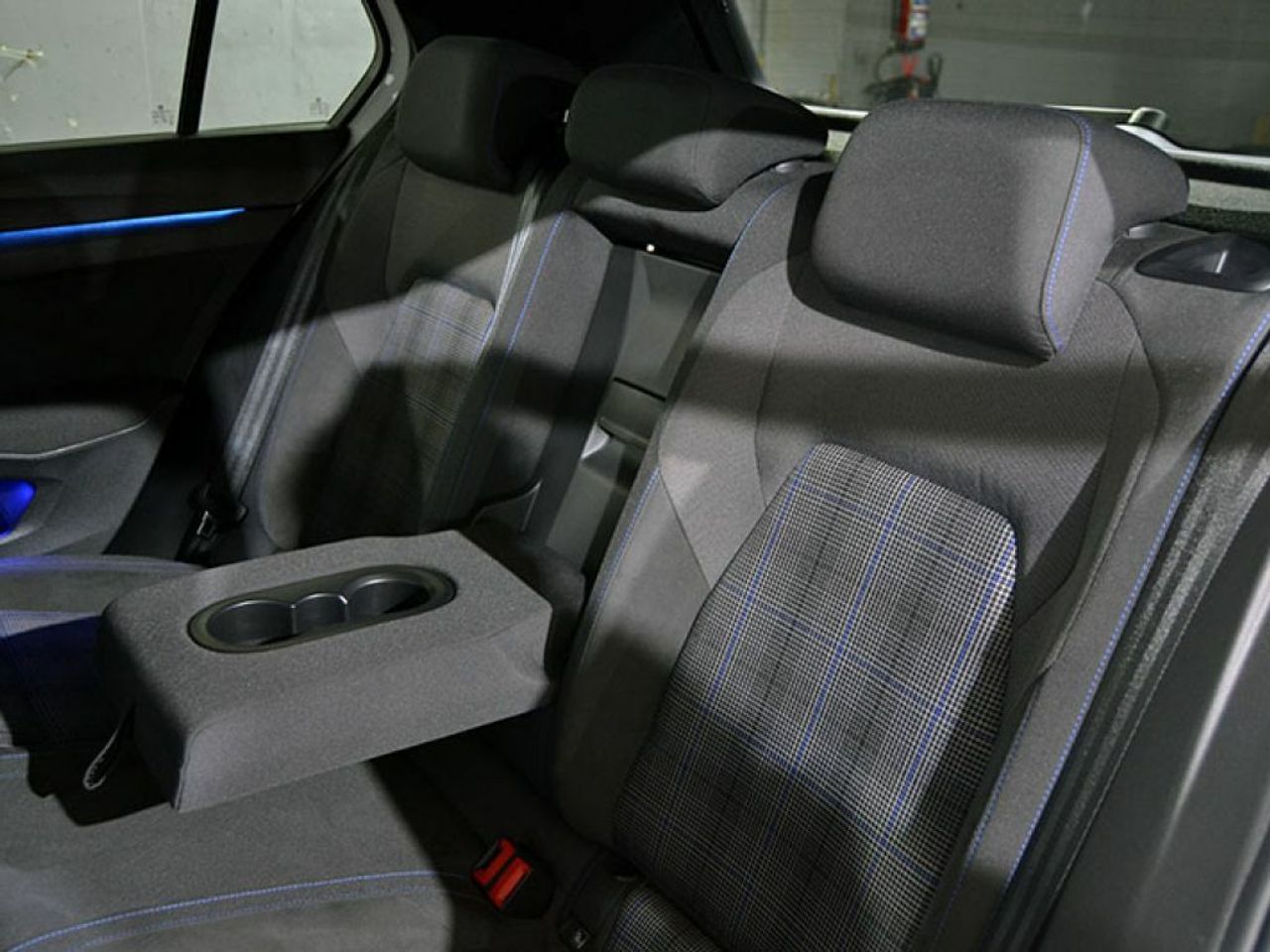 Foto Volkswagen Golf 13