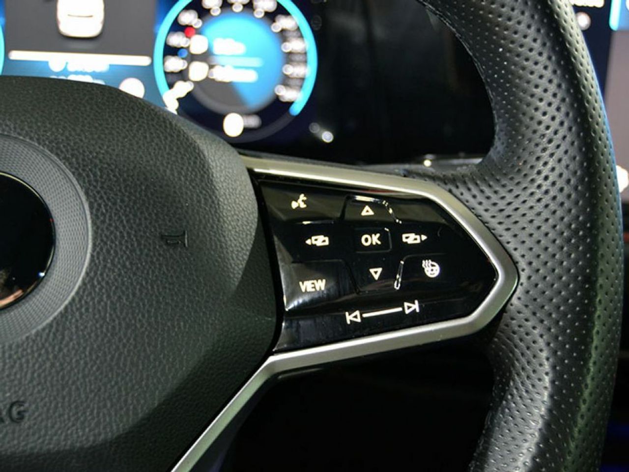 Foto Volkswagen Golf 21
