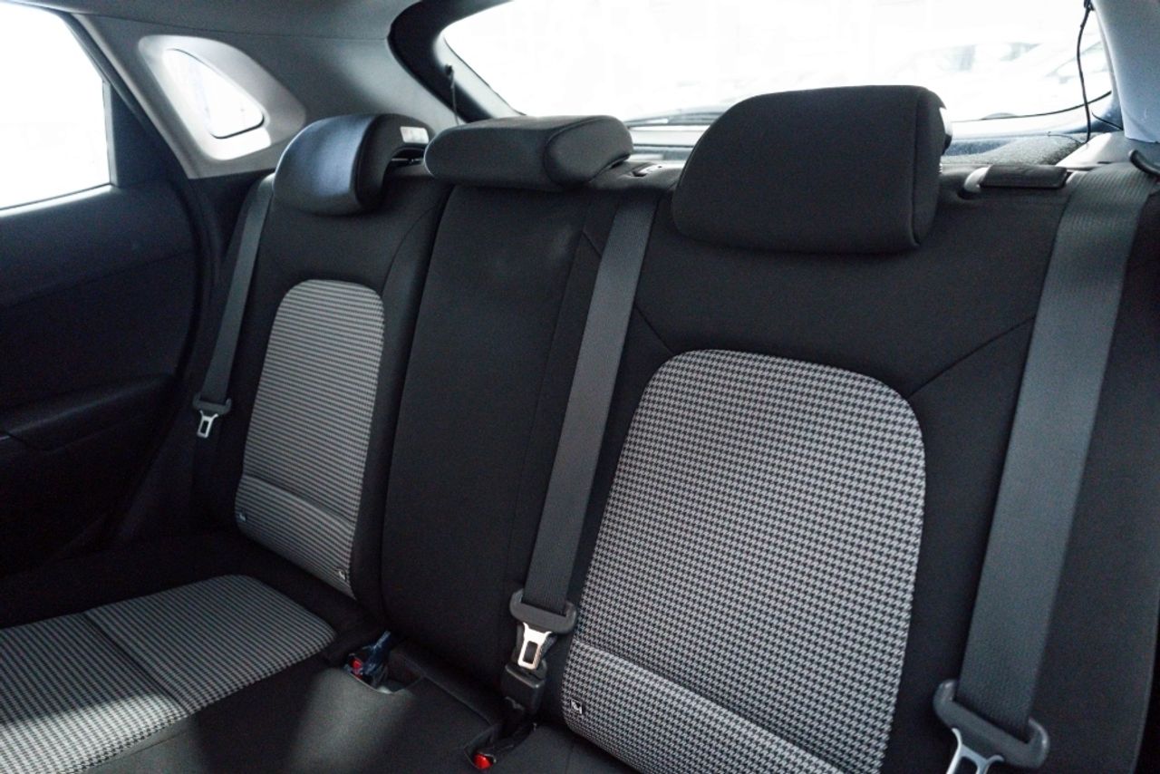 Foto Hyundai Kona 27