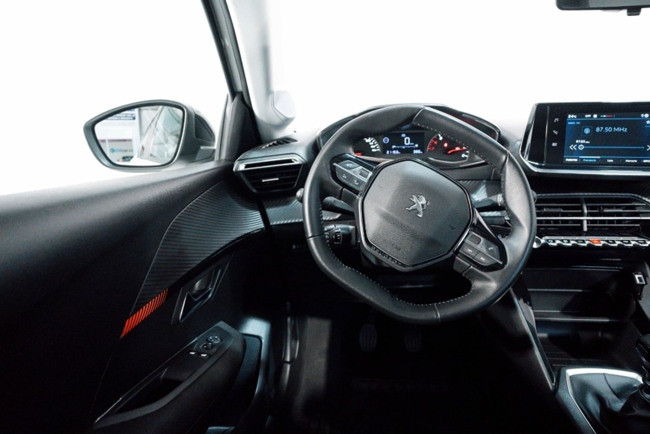 Foto Peugeot 208 20