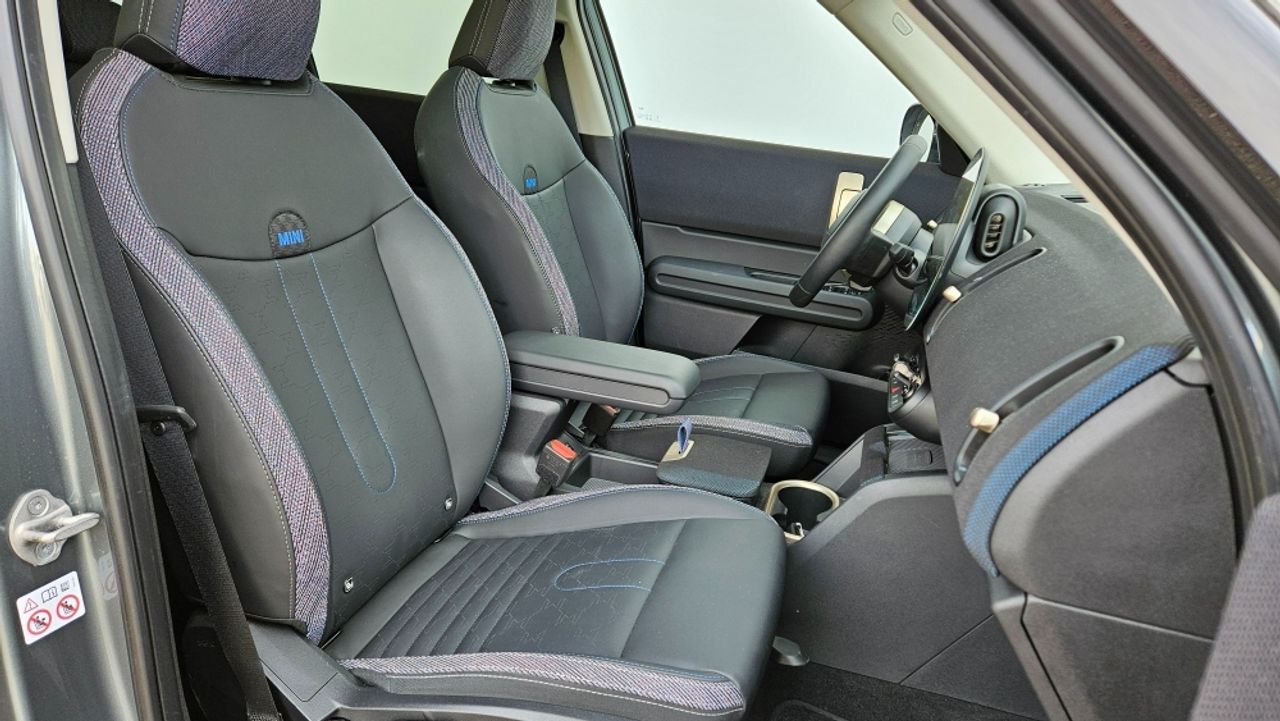 Foto Mini Countryman 12