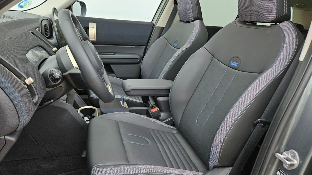 Foto Mini Countryman 30