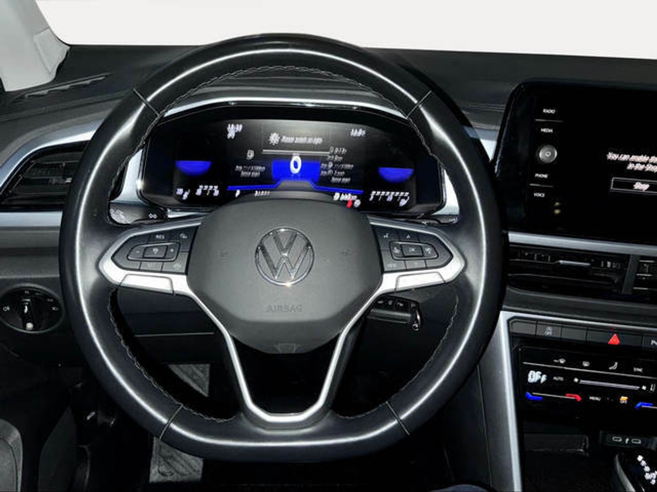 Foto Volkswagen T-Roc 17