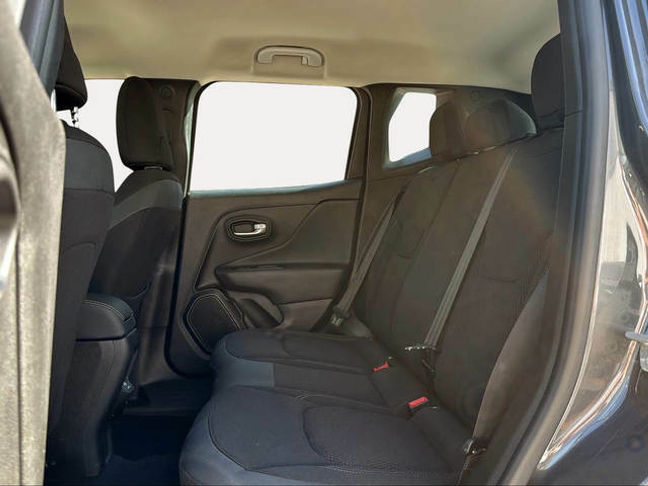 Foto Jeep Renegade 9