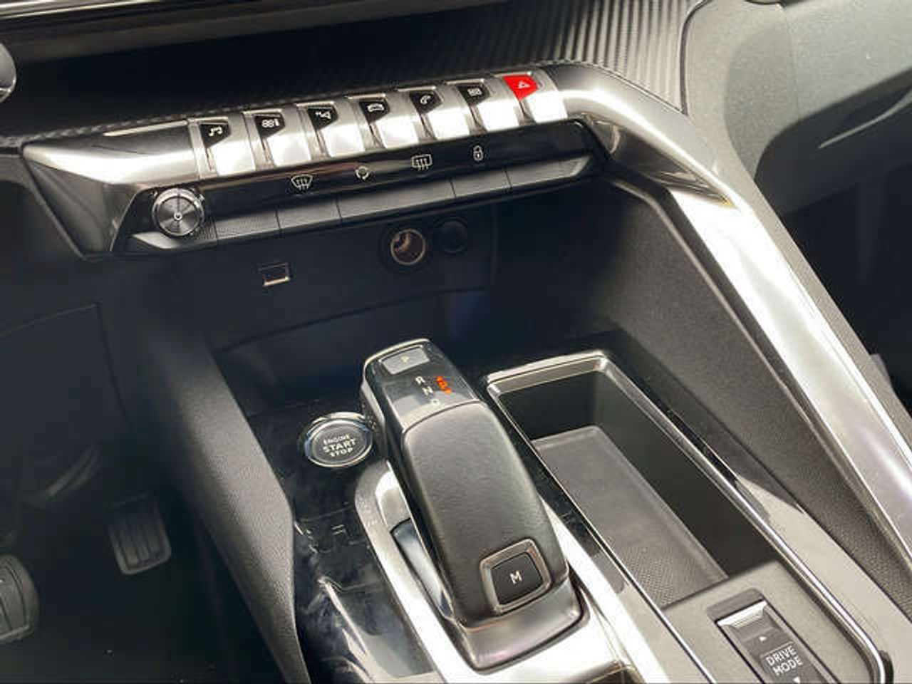Foto Peugeot 5008 12