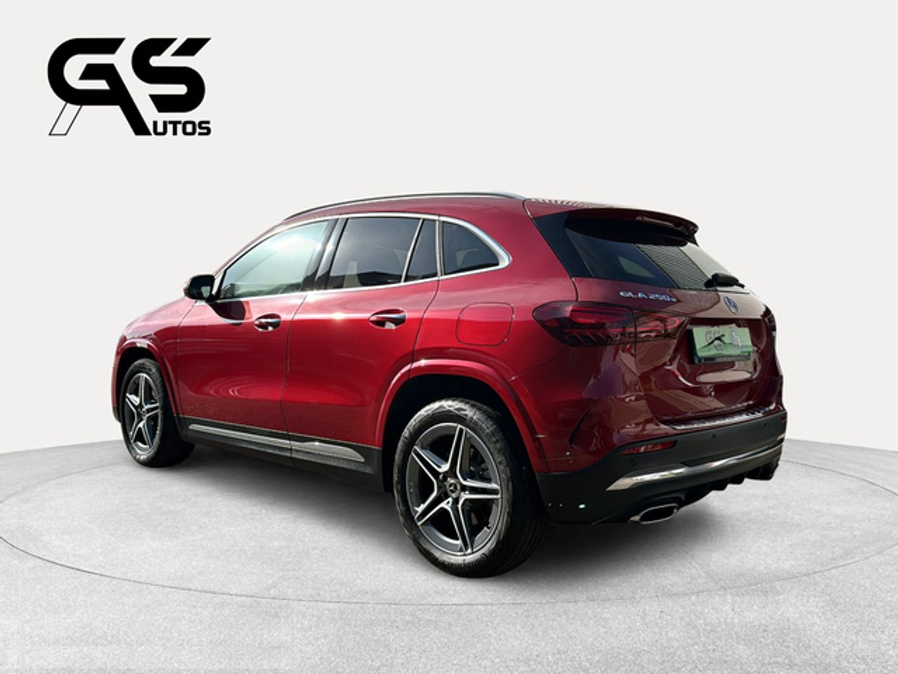 Foto Mercedes-Benz Clase GLA 6
