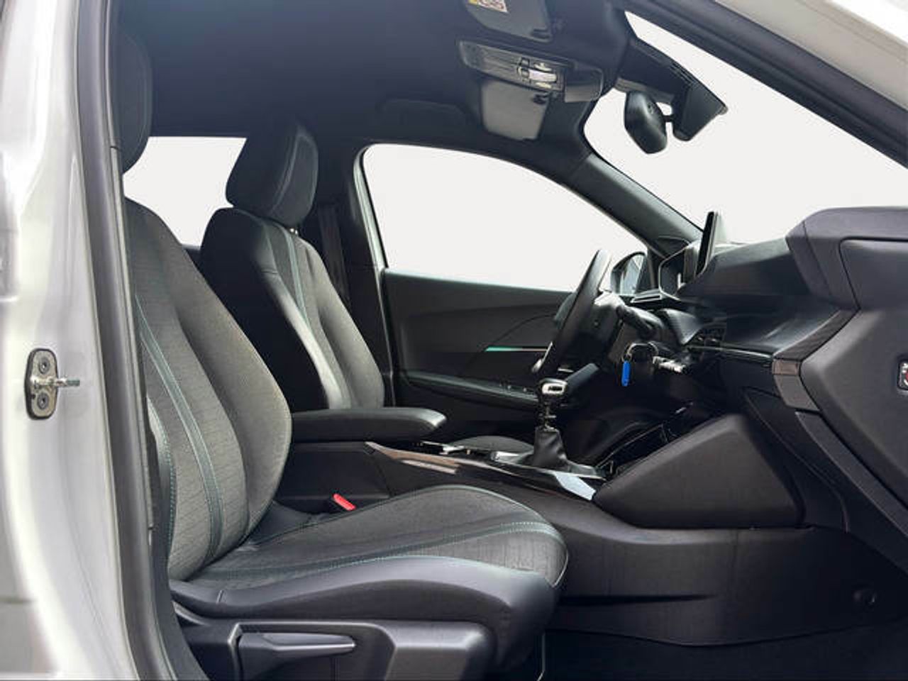 Foto Peugeot 2008 10