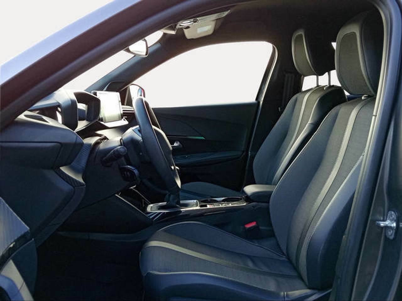 Foto Peugeot 2008 8