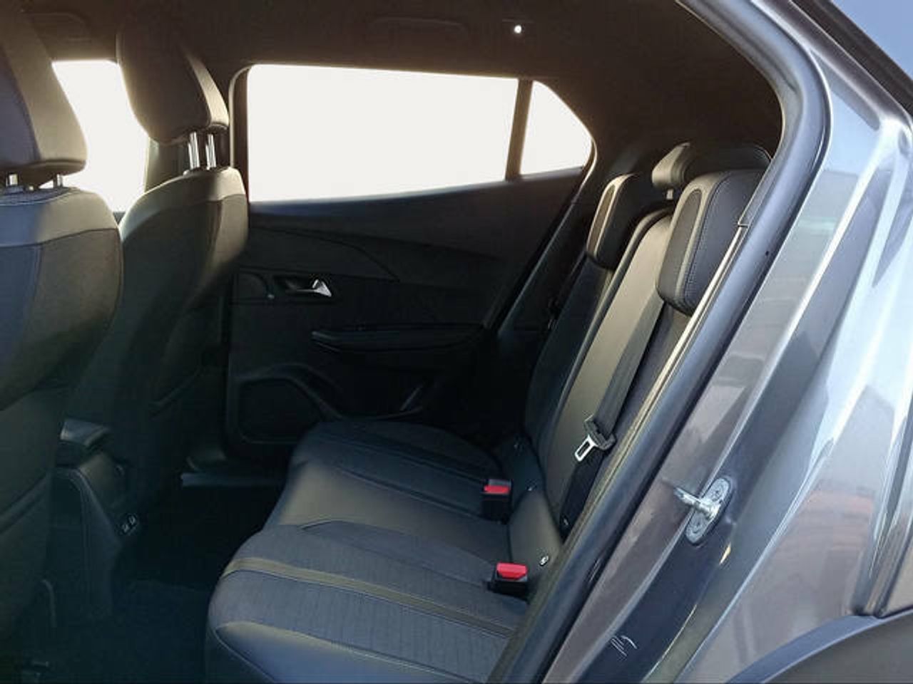 Foto Peugeot 2008 9