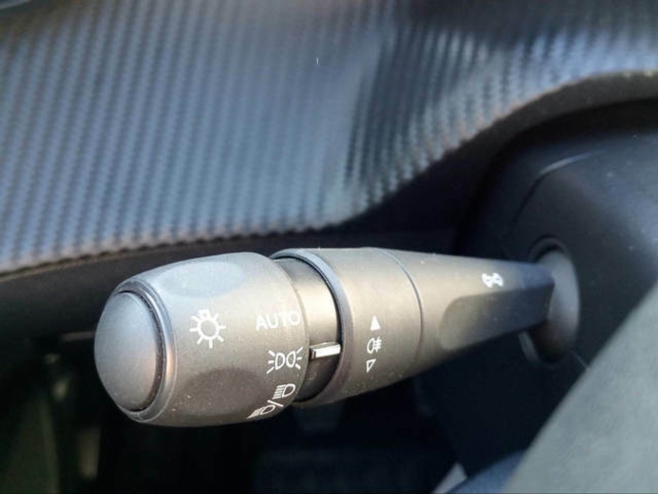 Foto Peugeot 2008 19