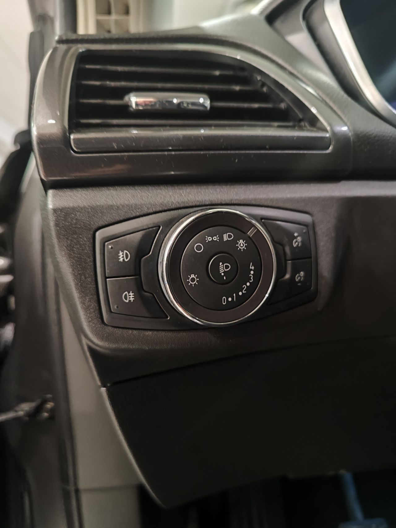Foto Ford Mondeo 17