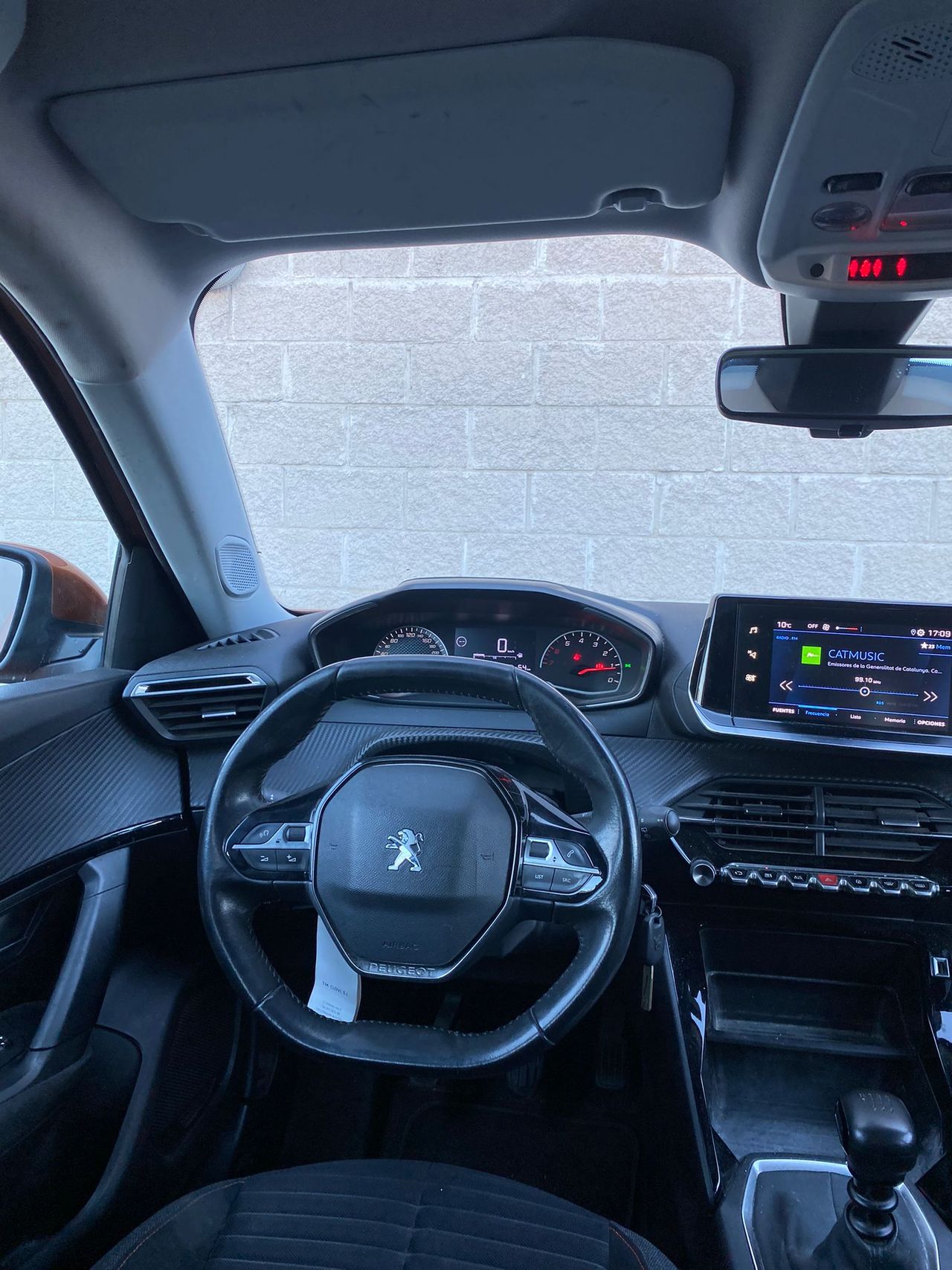 Foto Peugeot 2008 9