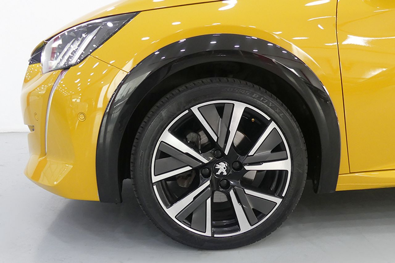 Foto Peugeot 208 10