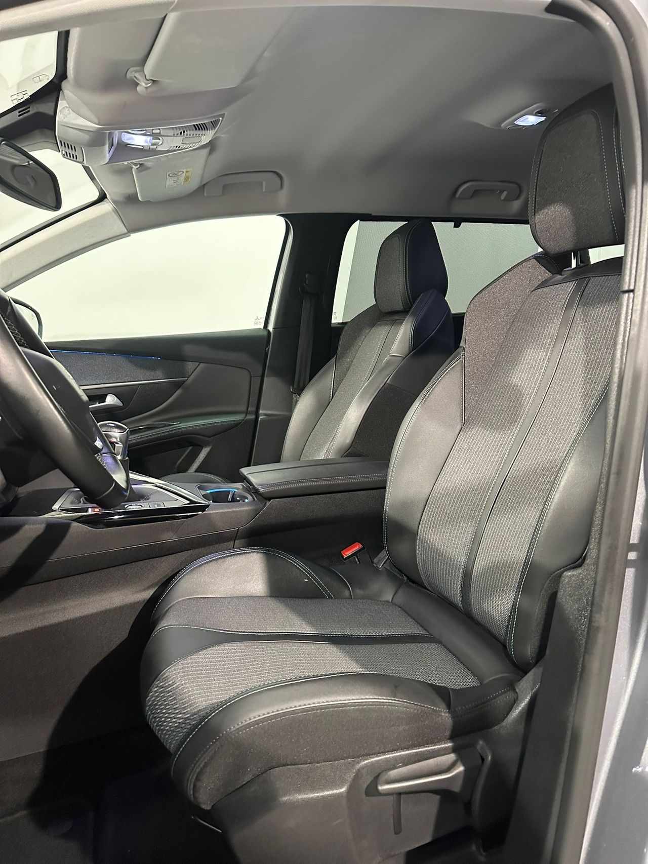 Foto Peugeot 5008 7