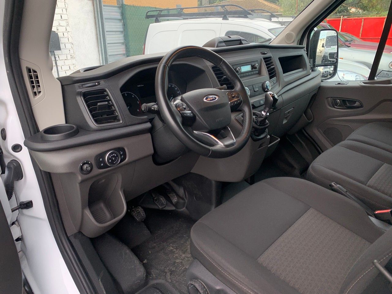 Foto Ford Transit  Courier 7