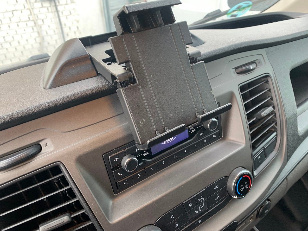 Foto Ford Transit  Courier 16